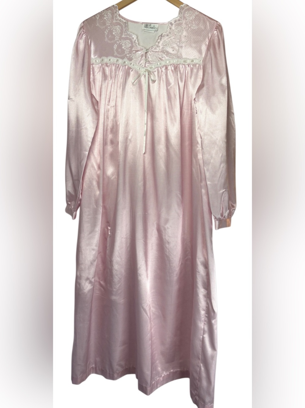 Vintage Cottage Core Feminine Grandma Core Long Sleeved Nightgown